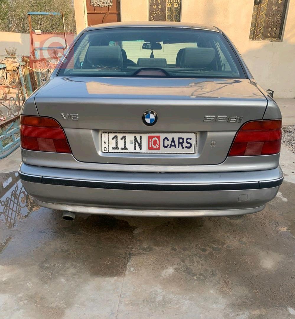 بي ام دبليو الفئة 5